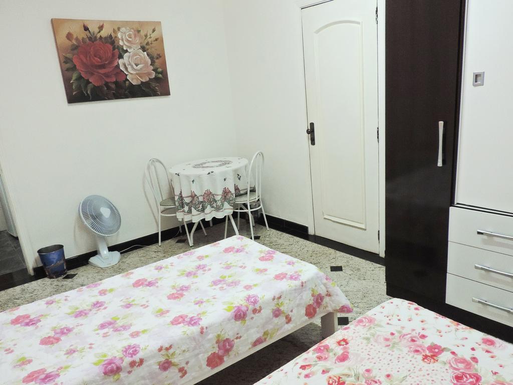 Residência Familiar Bed and Breakfast Campinas  Habitación foto